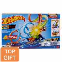 Mattel Hot Wheels 4-Loop Crash-Out Track Set Perspective: Main