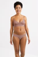 Maidenform Pure Comfort Feel good seamless bralette DM2303 ICED MOCHA LG Perspective: Main