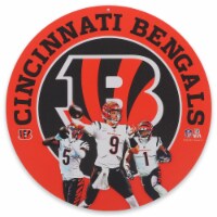 Classic Impressions Cincinnati Bengals NFL Round Metal Die Cut Sign Perspective: Main