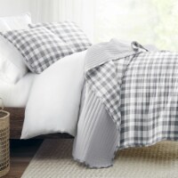 3 Piece Quilt Set - Super Soft, Lightweight, All-Season Floral Coverlet Perspective: Main