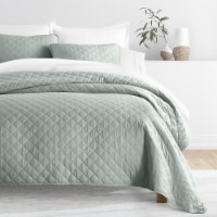 Linen Studio™ Modern Quilt Coverlet Soft Set in Diamond Stitching Perspective: Main