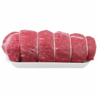 Harris Teeter Reserve Angus Beef Chuck Tender Roast Perspective: Main