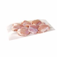 Harris Teeter Boneless Chicken Thighs Value Pack Perspective: Main