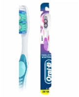 Oral-B Vivid Whitening Manual Toothbrush Perspective: Main