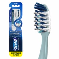 Oral-B CrossAction All In One Deep Plaque Removal Soft Manual Toothbrush Perspective: Main