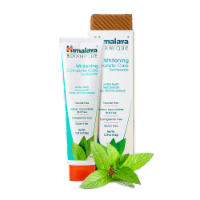 Himalaya® Simply Mint Complete Care Whitening Toothpaste Perspective: Main