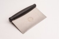 Chef Pomodoro Multi-Purpose 6" Bench Scraper, Pizza Dough Scraper, Stainless Steel Chopper