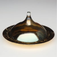 Red Pomegranate 6002-5 9 in. Rabat Covered Dish, Gold & Smoke