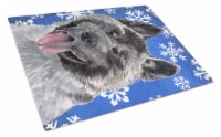 Carolines Treasures  SC9481LCB Akita Winter Snowflakes Holiday Glass Cutting Boa