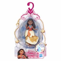 Hasbro Disney Princess Royal Clips Moana Doll Perspective: Main