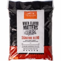 Traeger® Signature Blend Maple-Cherry-Hickory Natural Flavored Hardwood Pellets Perspective: Main