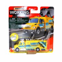 Matchbox Working Rigs Freightliner M2 106 Satellite Truck, 1 Matchbox Working Rigs Freightliner M2 106 Satellite Truck, 1