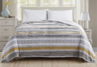 Oversize Microplush Printed Blankets in King & Queen Brea Queen