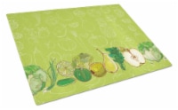 Carolines Treasures BB5135LCB Fruits and Vegetables in Green Glass Cutting Boar