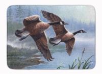 Carolines Treasures PTW2054RUG Geese on the Wing Machine Washable Memory Foam M