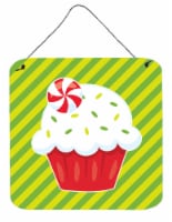 Carolines Treasures  BB6819DS66 Christmas Pepermint Cupcake Wall or Door Hanging