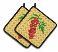 Carolines Treasures BB7194PTHD Cherry Tomato on Basketweave Pair of Pot Holders