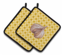 Carolines Treasures  BB7202PTHD Garlic on Basketweave Pair of Pot Holders