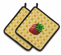 Carolines Treasures  BB7251PTHD Strawberry on Basketweave Pair of Pot Holders