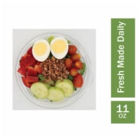 Fresh Cut Bowl Vegetables and Egg