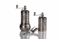 Kitcheniva Manual Salt And Pepper Grinder Set Bright Silver