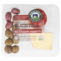 Niman Ranch Hot Sopressata Provolone & Kalamata Olives Snack Pack Perspective: Main
