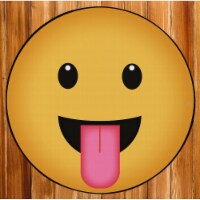 Deerlux Emoji Style Round Funny Smiley Face Kids Area Rug, Tongue Out Emoji Rug extra small
