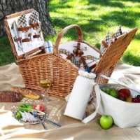 Picnic at Ascot Huntsman Basket for 4 w/coffee service London