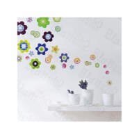 Petal Wheel 2 - Medium Wall Decals Stickers Appliques Home Decor  Multicolor
