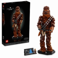 LEGO® Star Wars® Chewbacca™ Building Set 75371 Perspective: Main