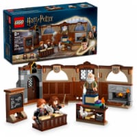 LEGO Harry Potter Hogwarts Castle: Charms Class Building Toy 76442 Perspective: Main