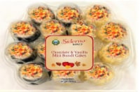 Chocolate & Vanilla Fall Mini Bundt Cakes Perspective: Main