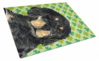 Gordon Setter St. Patrick's Day Shamrock Portrait Glass Cutting Board Large