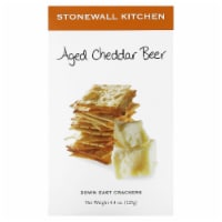 Aged Cheddar Beer Crackers Perspective: Main