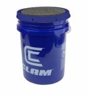 Clam™ 6-Gallon Bucket Insert With Padded Lid Perspective: Main