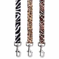 Casual Canine ZA15171 44 11 4 ft. x 0.62 in. Animal Print Lead Giraffe