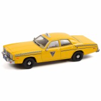 Greenlight GRE86612 1-43 Scale Model Car for 1978 Dodge Monaco