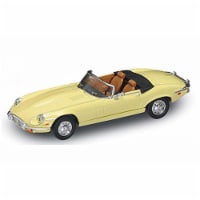 1 by 43 1971 Jaguar E-Type Convertible Diecast Model Car, Yellow