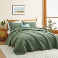 Lightweight Pre-washed Microfiber Quilt Coverlet Set