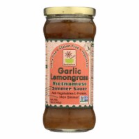 Star Anise Foods Garlic Lemongrass Vietnamese Simmer Sauce  - Case of 6 - 12 oz.