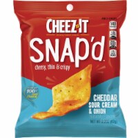 Cheez-It Cheddar Sour Cream and onion Crisps