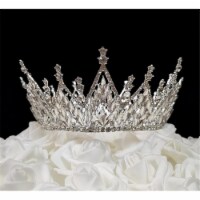 Tian Sweet 34044-SV 8.6 oz Large Queen Crown Cake Topper - Silver