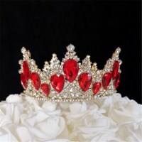 Tian Sweet 34014-RD 13 oz Red Queen Crown Cake Topper