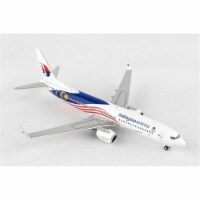 Gemini Jets GJ1681 1 isto 400 Malaysia 737-800W Negaraku Model Airplane