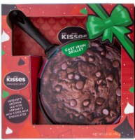 Galerie Holiday Hershey's Milk Chocolate Mini Kisses Brownie Skillet Kit Perspective: Main