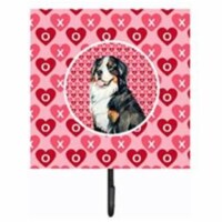 4.25 x 7 in. Bernese Mountain Dog Valentines Love and Hearts Leash Or Key Holder
