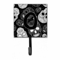 Letter O Day Of The Dead Skulls Black Leash & Key Holder