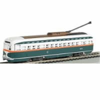 Ho Scale Chicago PCC Streetcar with Sound & Sparking Trolley Pole
