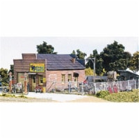 Design Preservation Models DPM40600 HO Scale Harlee & Sons Cycle Shop Kit