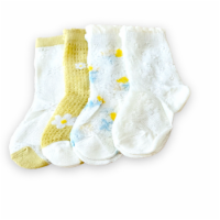 Laurenza's Girls Four Pack of Floral Scalloped Socks